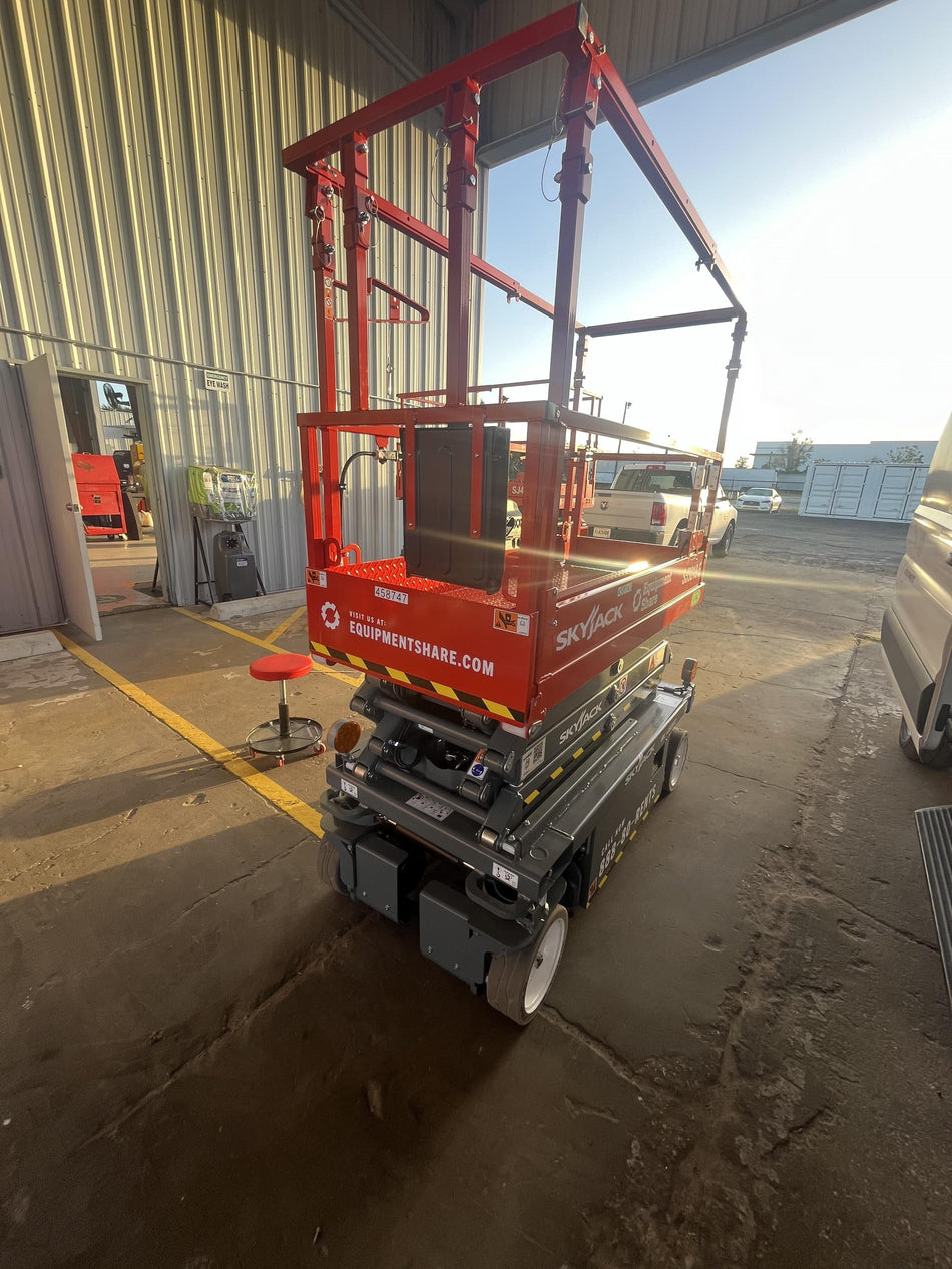2024 Skyjack SJ3219 Electric Drive, Sld NM Tires, DBcns, RFRails, Power to Platform, T3 + Access Control