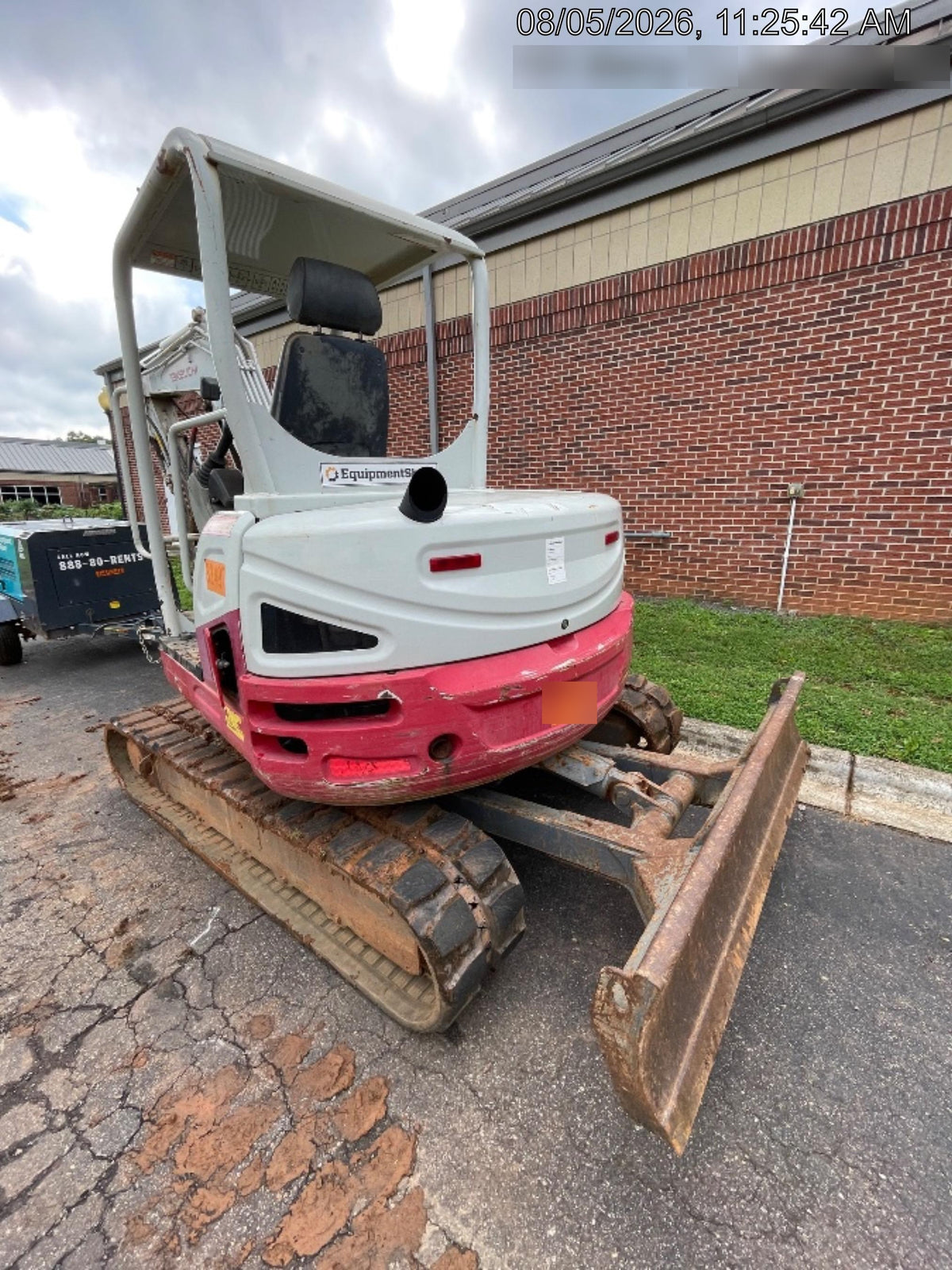 2019 TAKEUCHI TB260