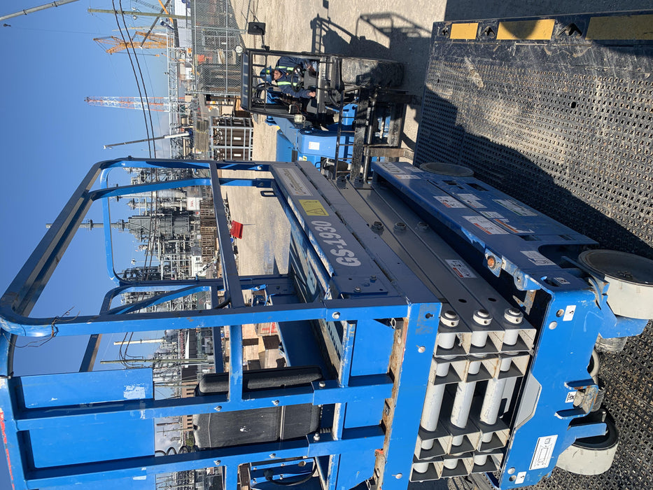 2019 Genie GS-1930 Fixed Rails with Chain Entry