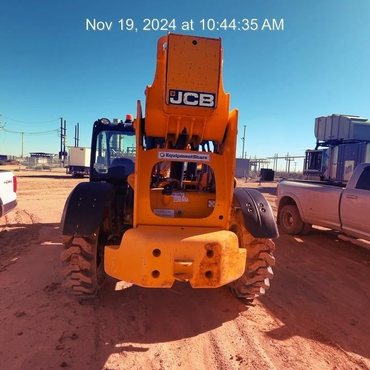 2021 JCB 512-56