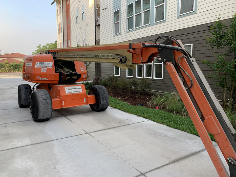 2020 JLG 660SJ
