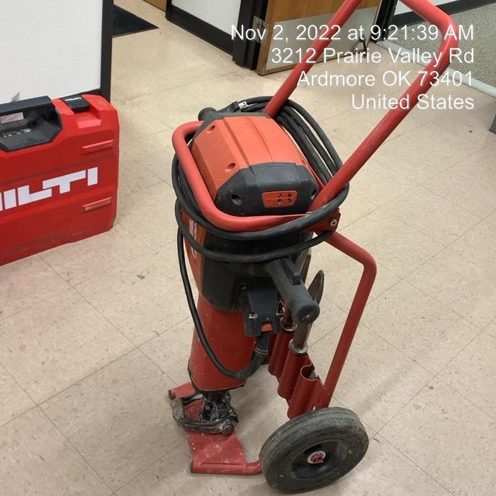 2021 HILTI TE 3000-AVR
