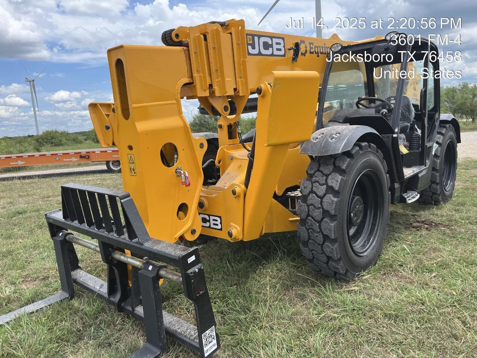 2025 JCB 512-56