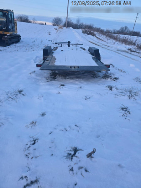 2022 LOADTRAIL Tilt-Deck Rental Trailer