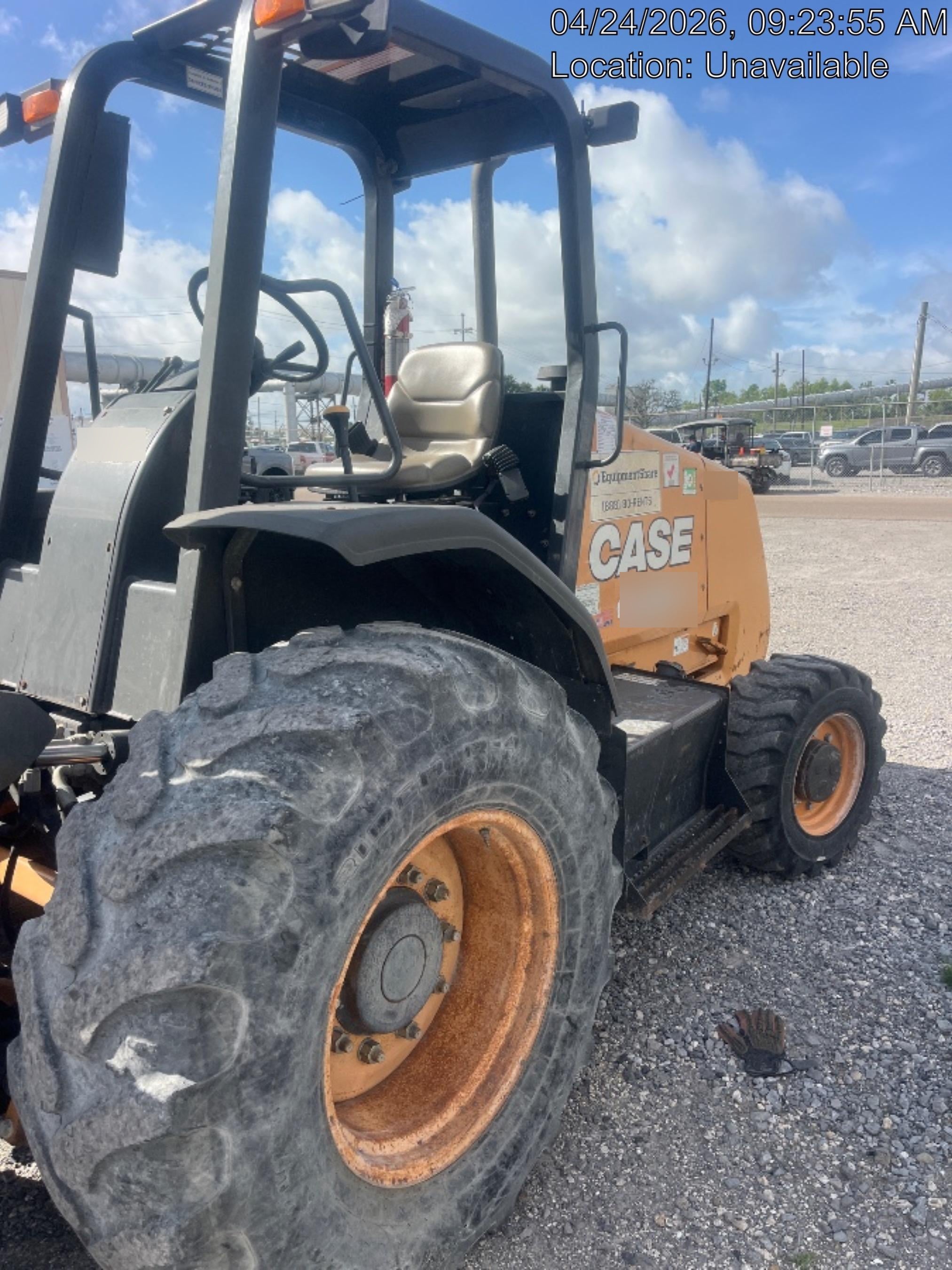 2019 CASE 588H