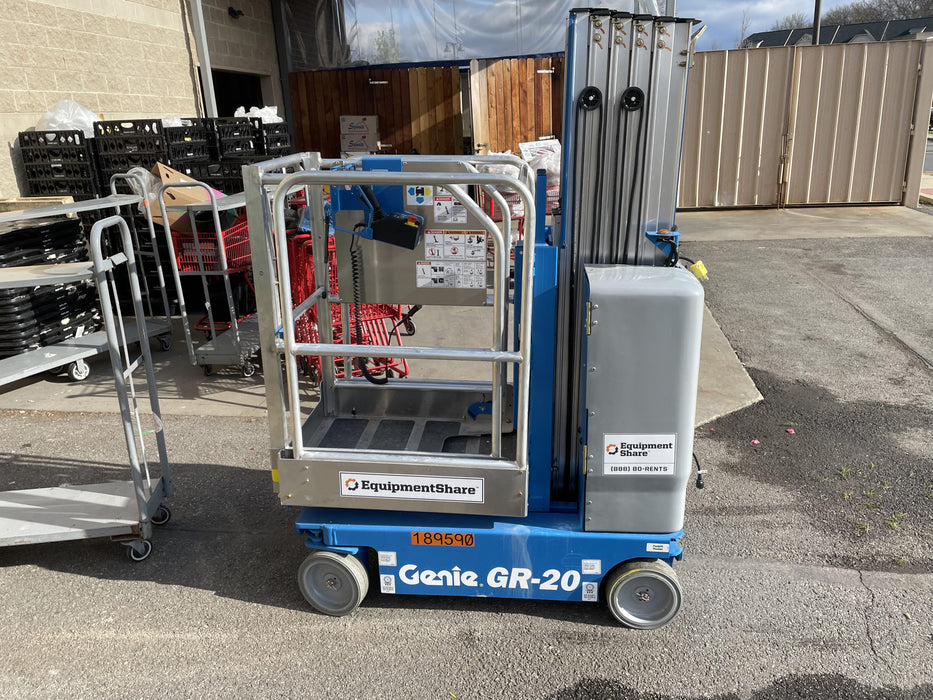 2021 GENIE GR-20