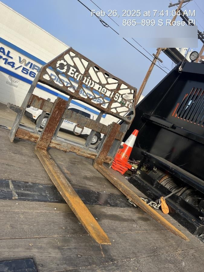 2021 PALADIN 48" Pallet Forks - Paladin