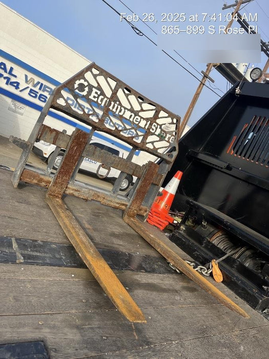 2021 PALADIN 48" Pallet Forks - Paladin