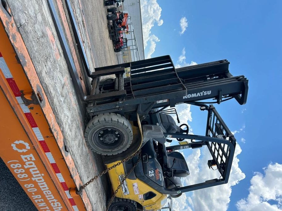 2021 KOMATSU FG25T-16