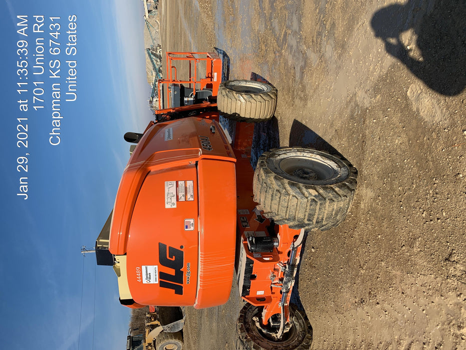 2019 JLG 450AJ