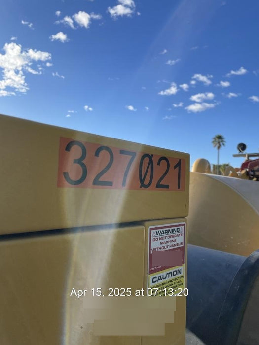 2023 Vac-Tron LP573XDT T4 Koehler Diesel Engine, 500 Gallon Debris Tank, x2 100 Gallon Water Tanks