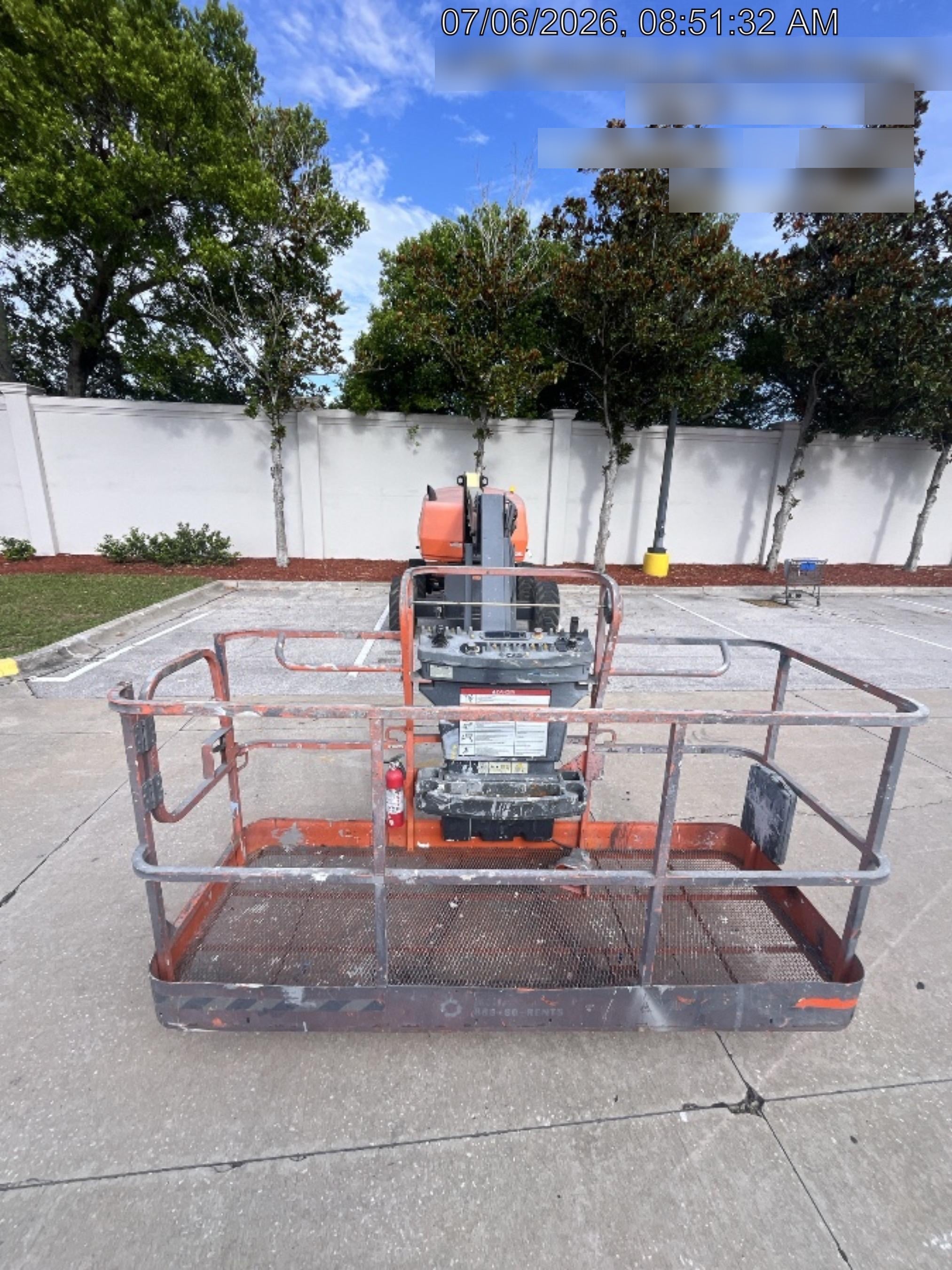 2023 JLG 460SJ