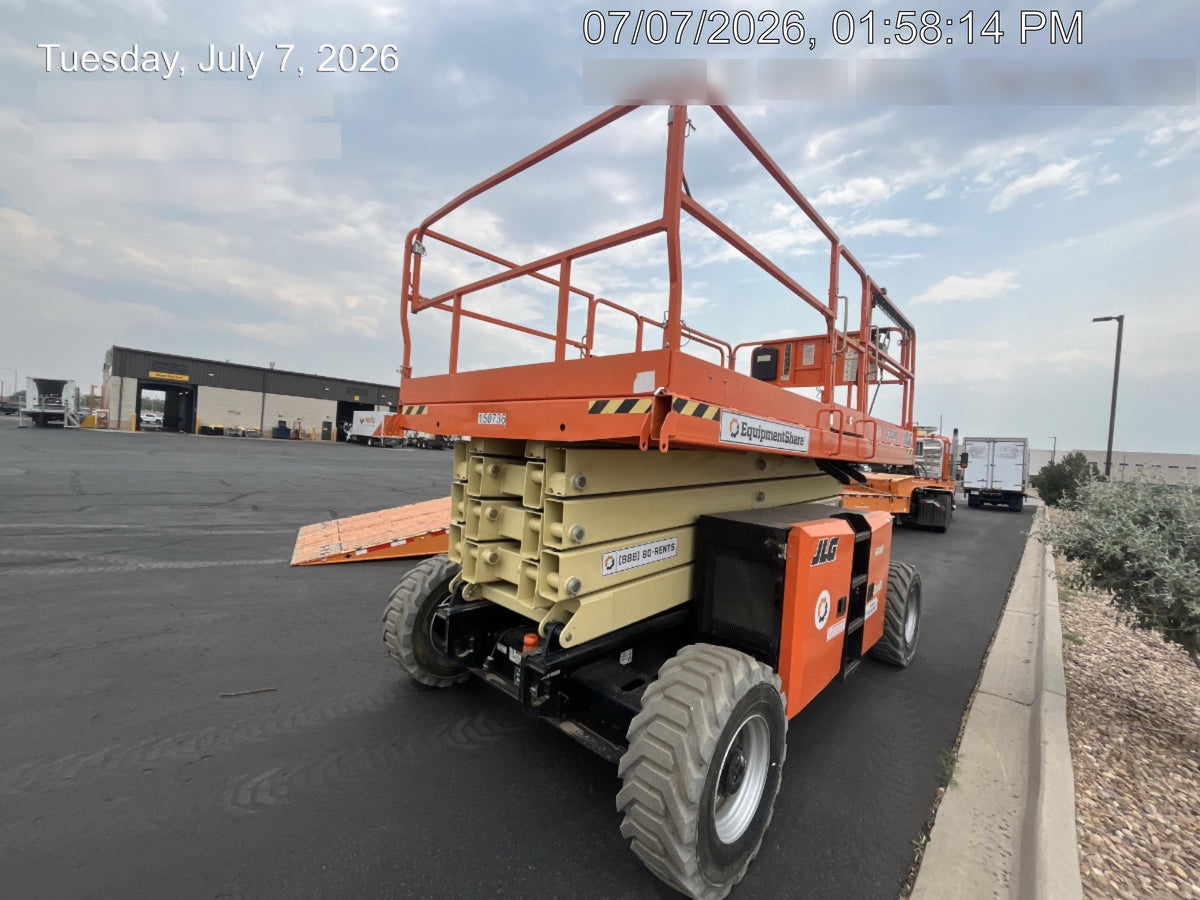 2021 JLG 430LRT