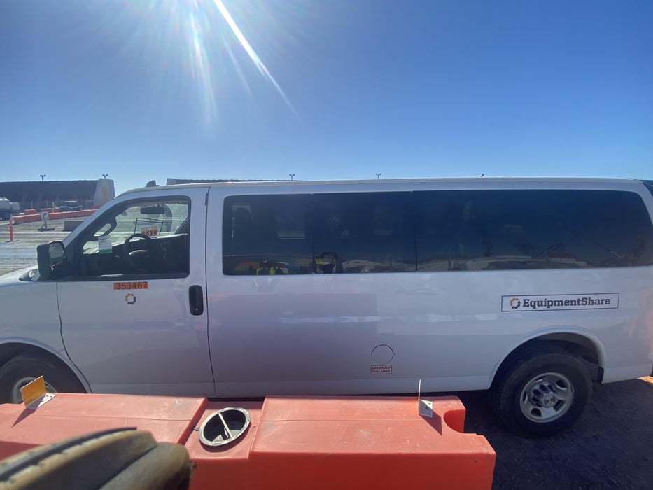2023 CHEVROLET Express Van - Rental