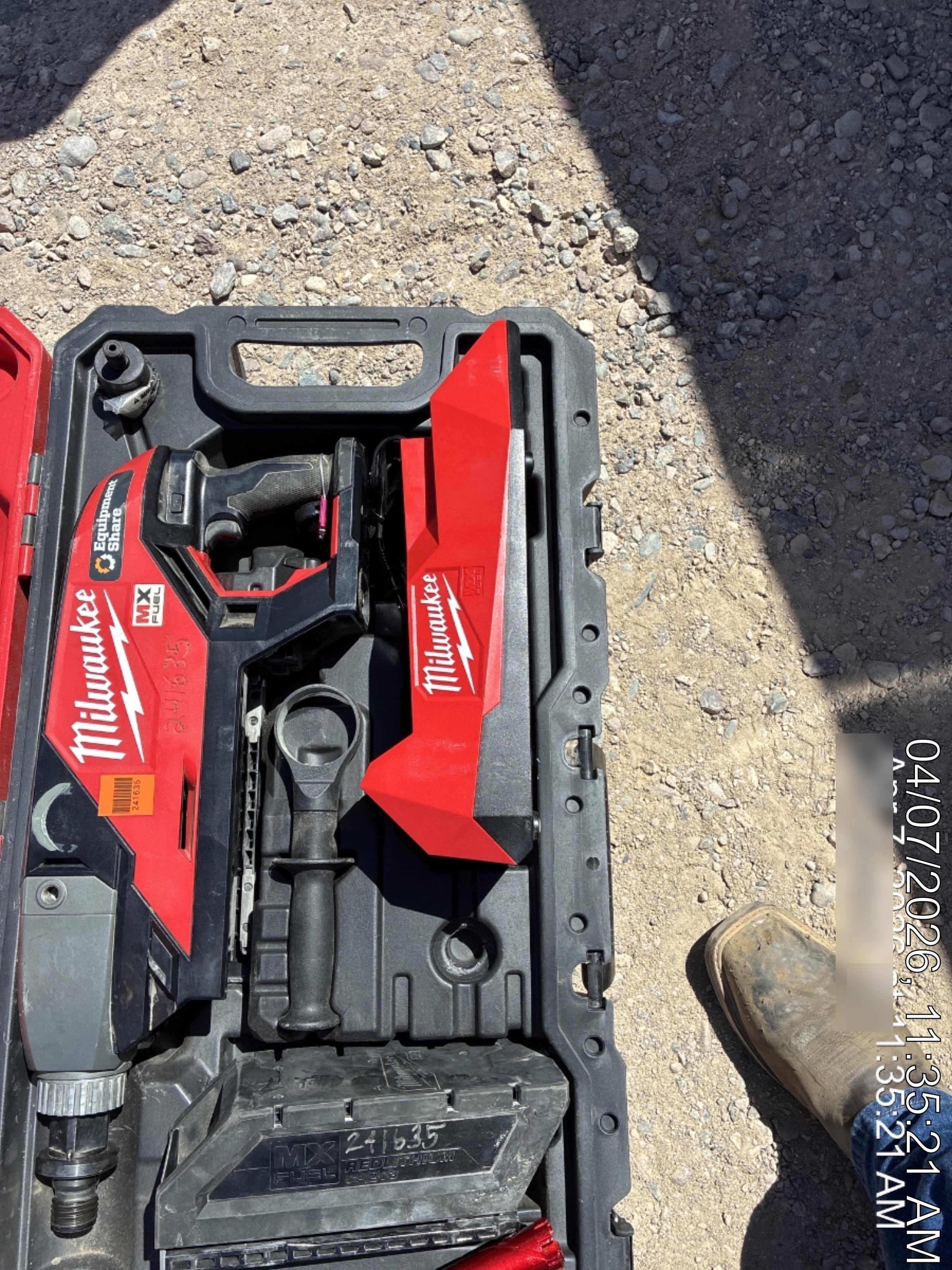 2022 MILWAUKEE MXF301-2CP