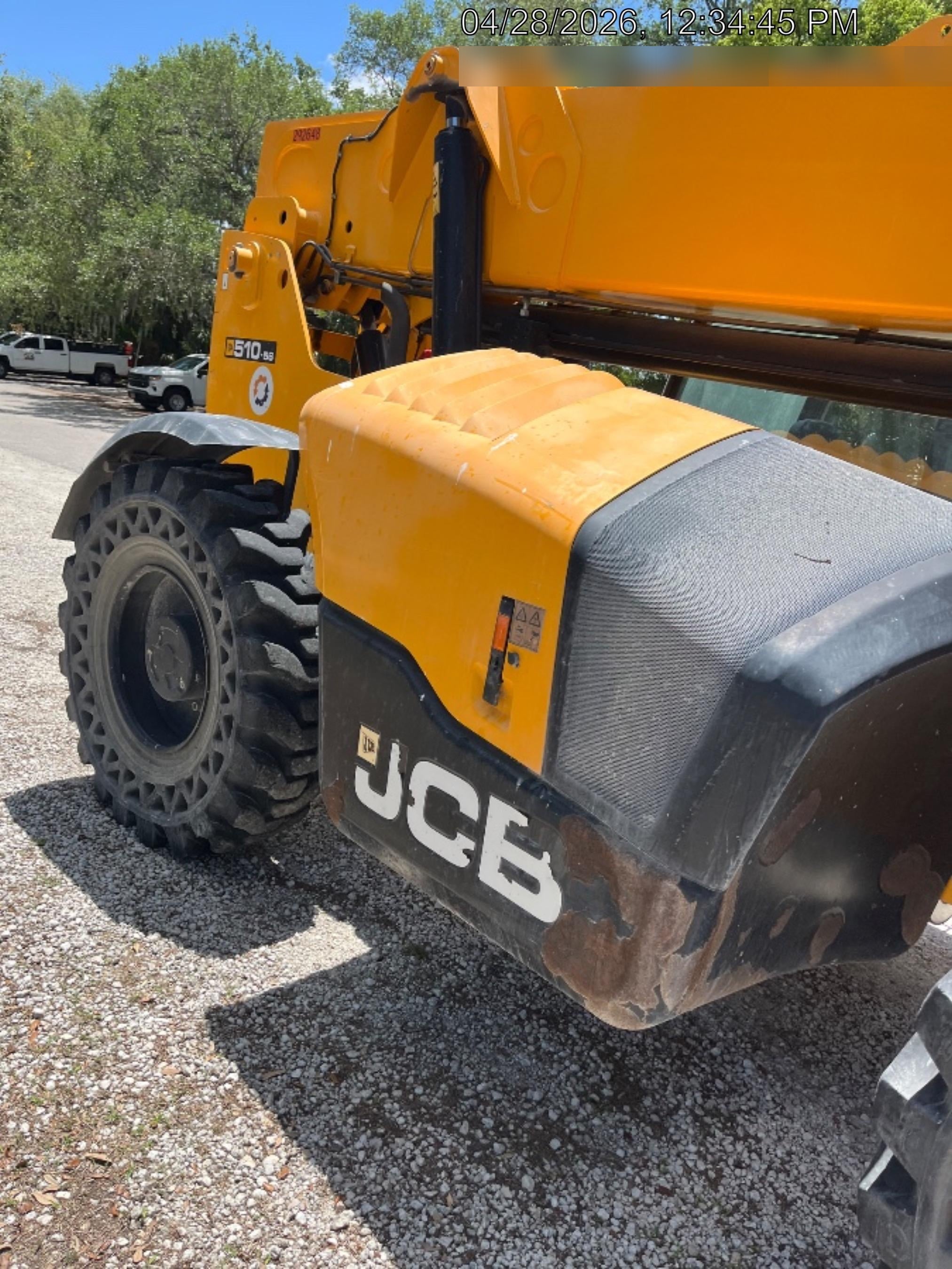 2023 JCB 510-56