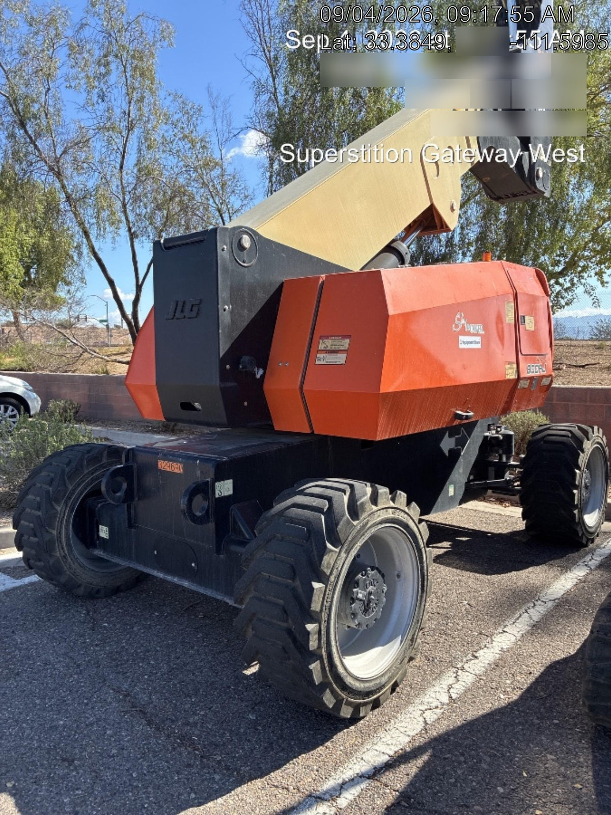 2023 JLG 800AJ