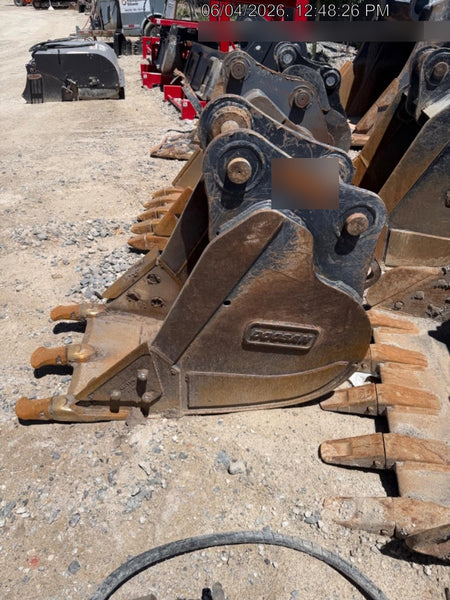 2020 DOOSAN 24" Bucket-Doosan