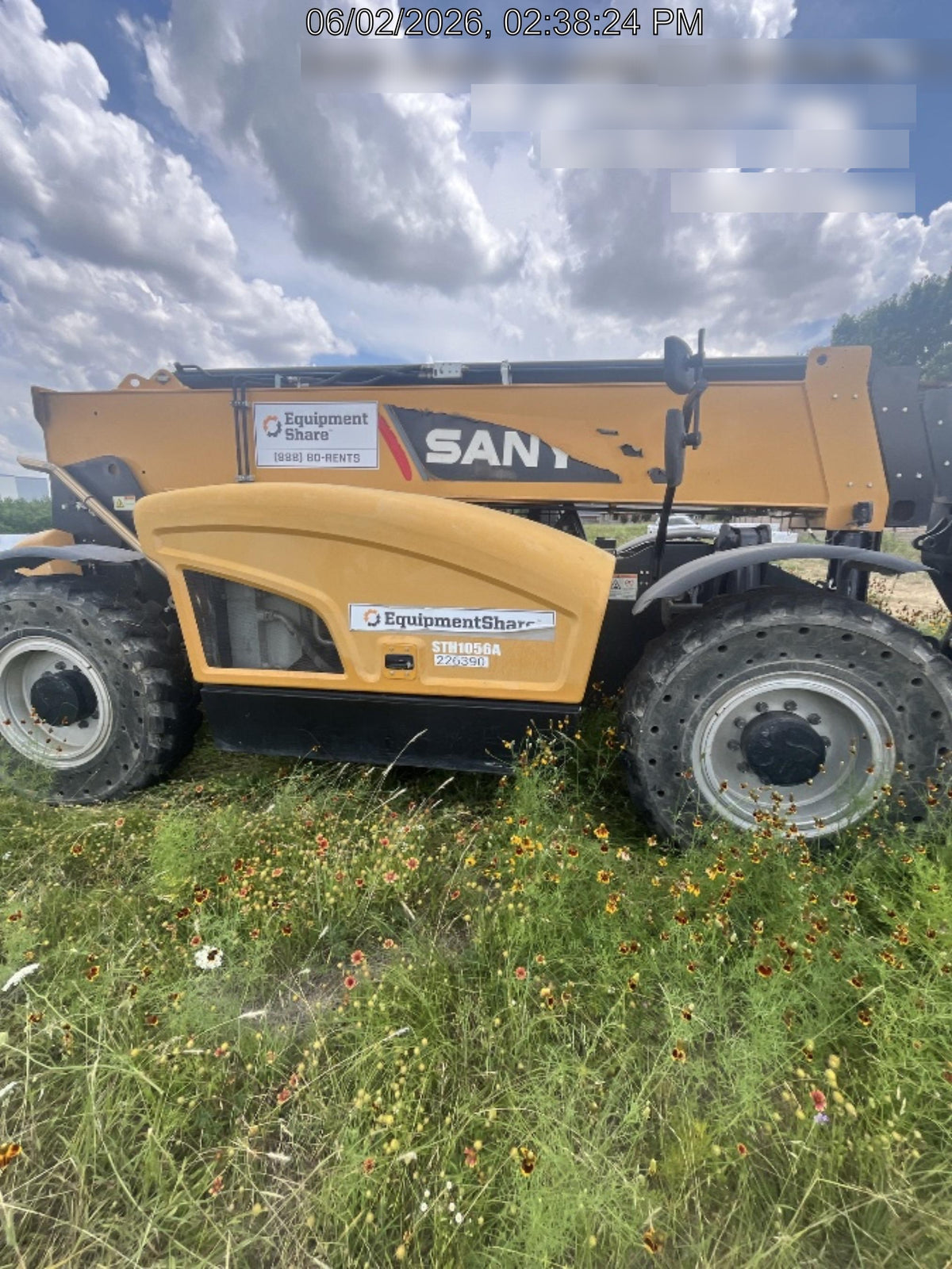 2022 SANY STH1056