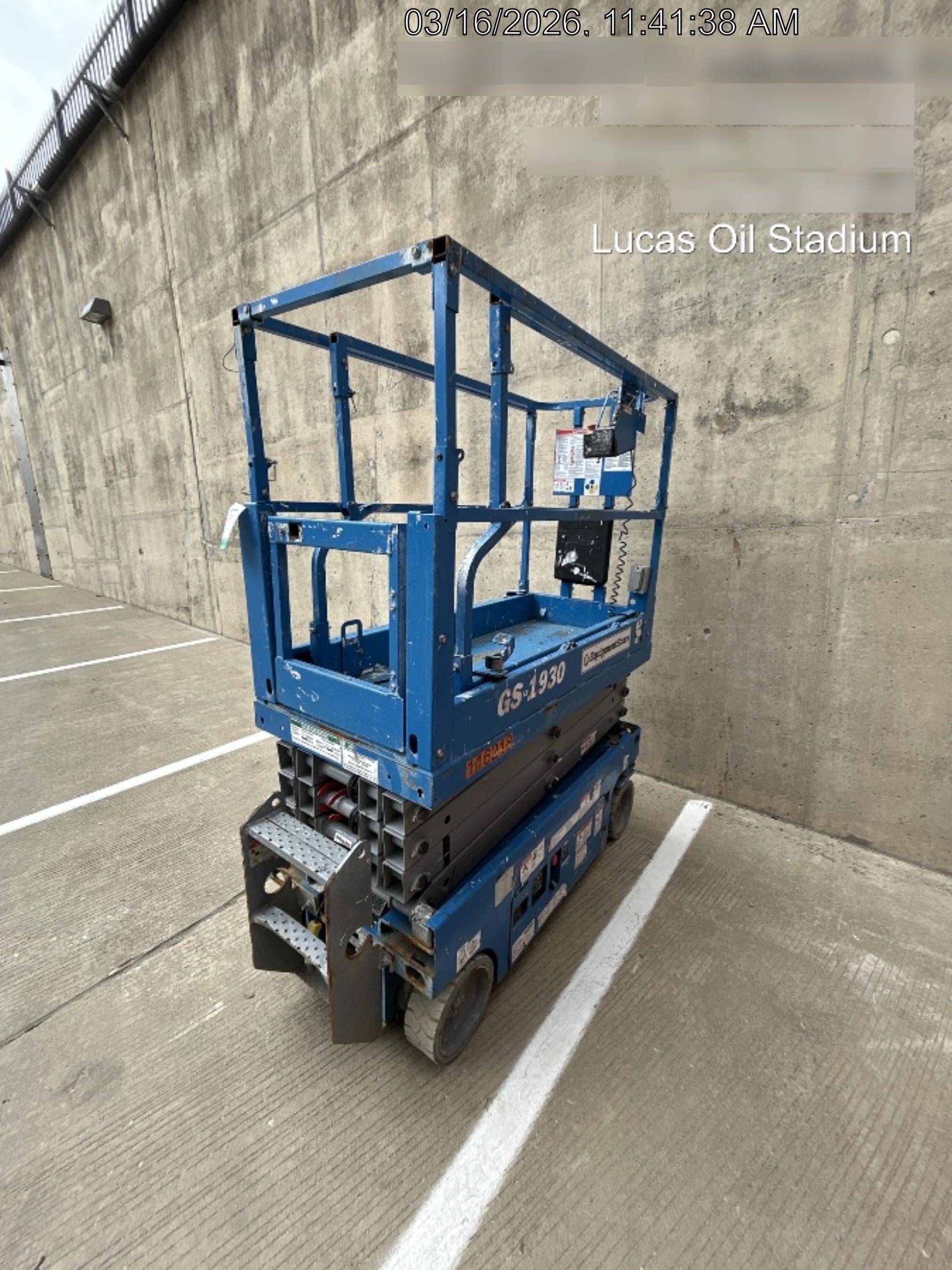 2020 Genie GS-1930 Solid Non Marking Tires, Beacon, Folding rails with half height swing gate