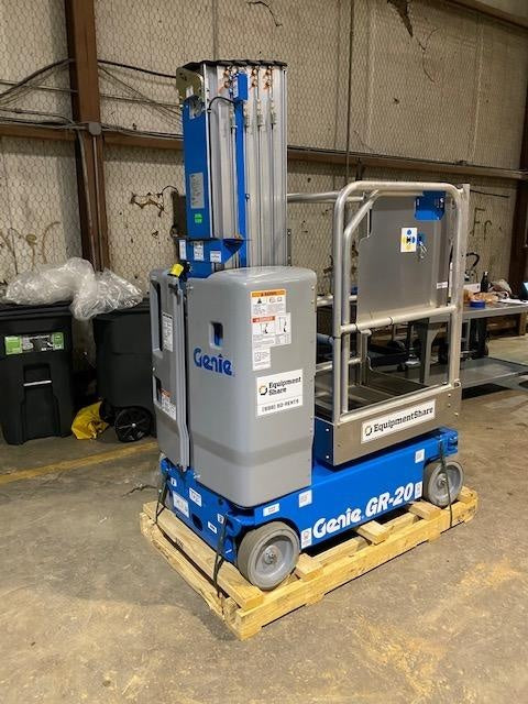 2020 GENIE GR-20