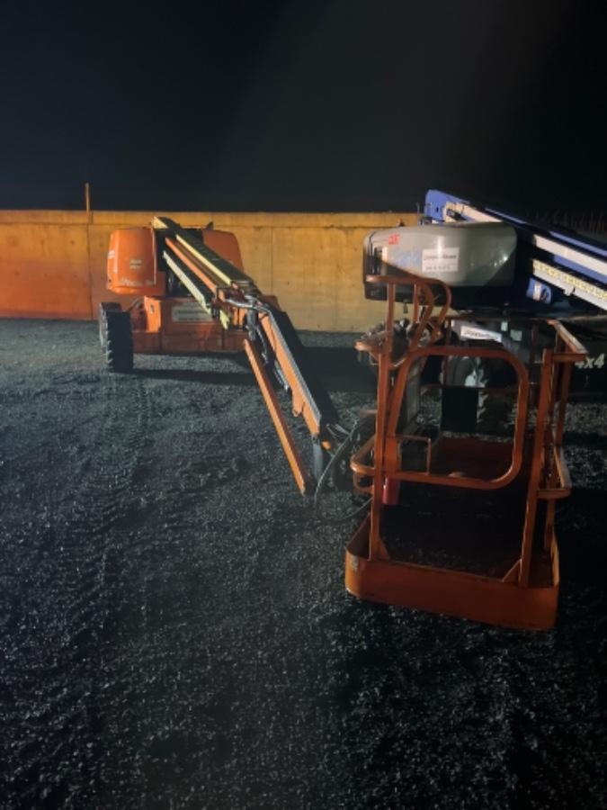 2020 JLG 660SJ