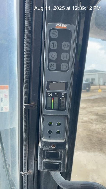 2021 CASE 586H