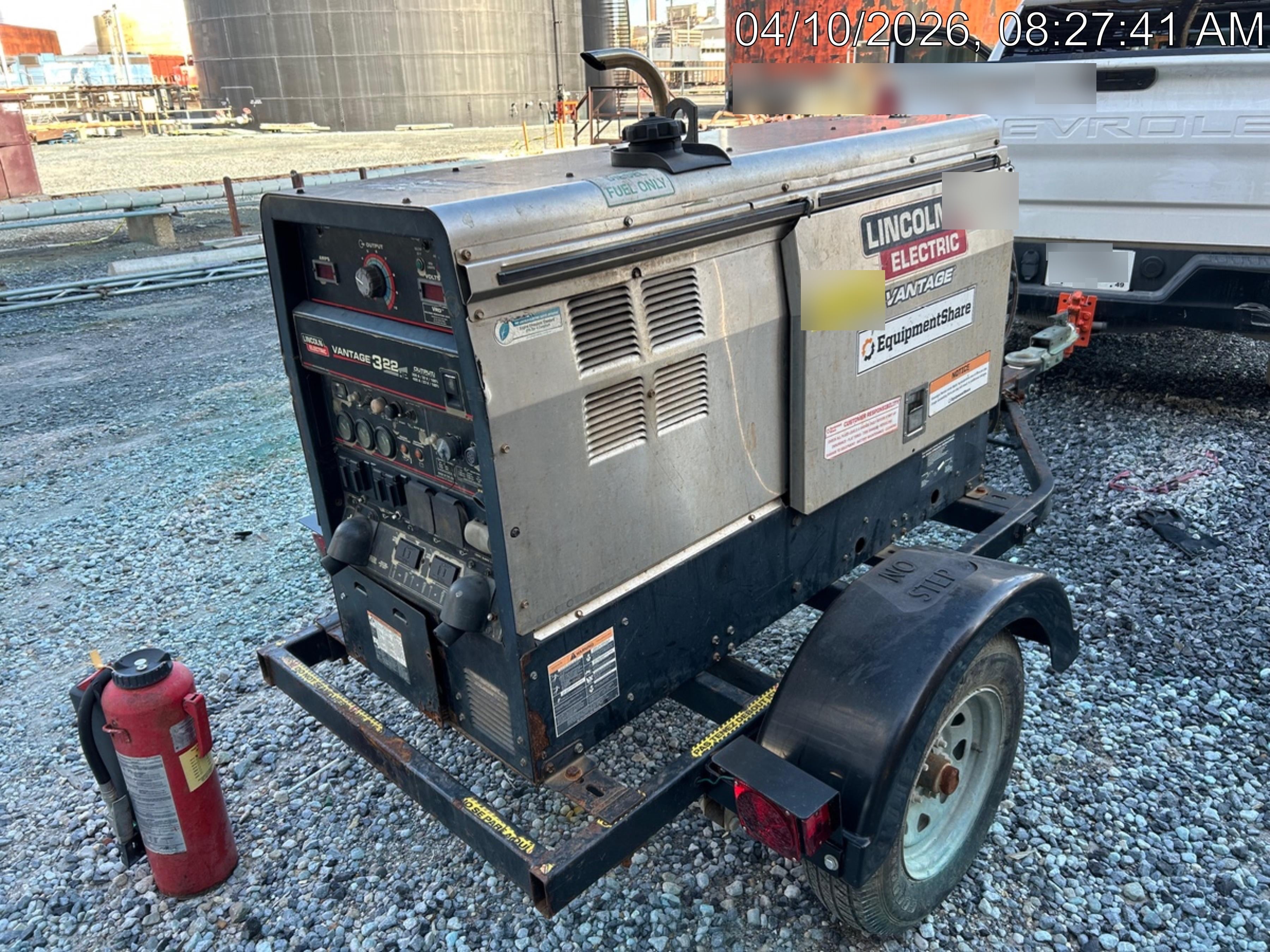 2019 Lincoln Electric Vantage 322 Welder Ready-Pak 3, Two wheel trailer, Fender and Light kit, Cable Rack