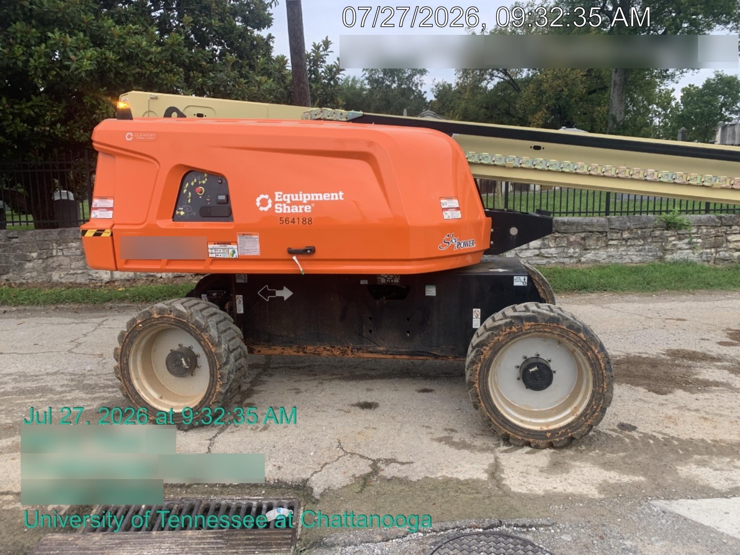 2025 JLG 660SJ