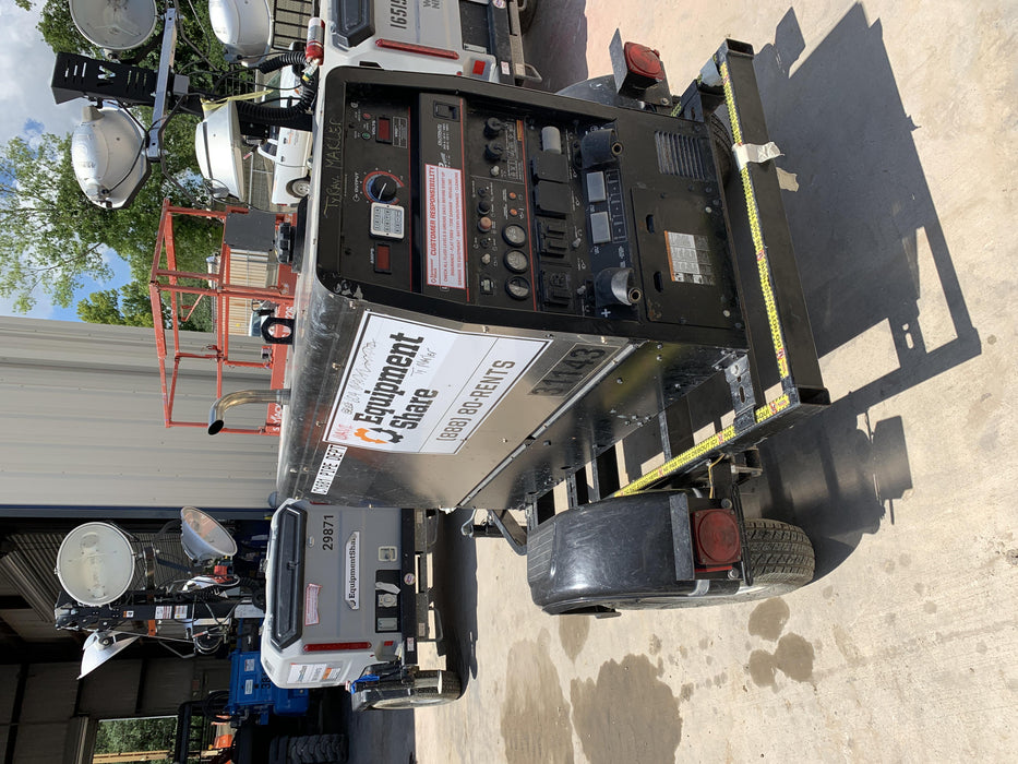 2019 Lincoln Electric Vantage 322 Welder Ready-Pak 3, Two wheel trailer, Fender and Light kit, Cable Rack