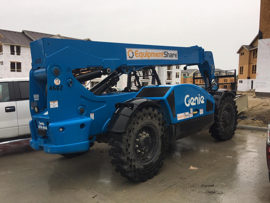 2017 Genie GTH-844 Solid Tires