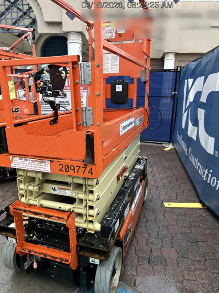 2022 JLG ES1932