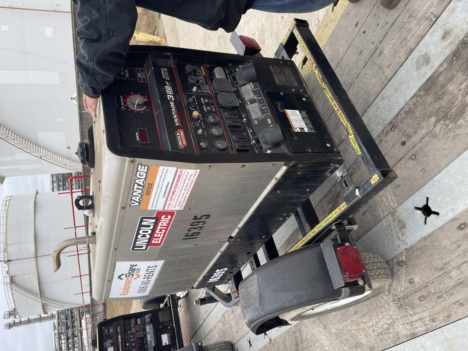 2018 Lincoln Electric Vantage 322 Lincoln Vantage 322 Welder Ready Pak 3 - Vantage 322, Trailer, Fender and light kit, Cable rack