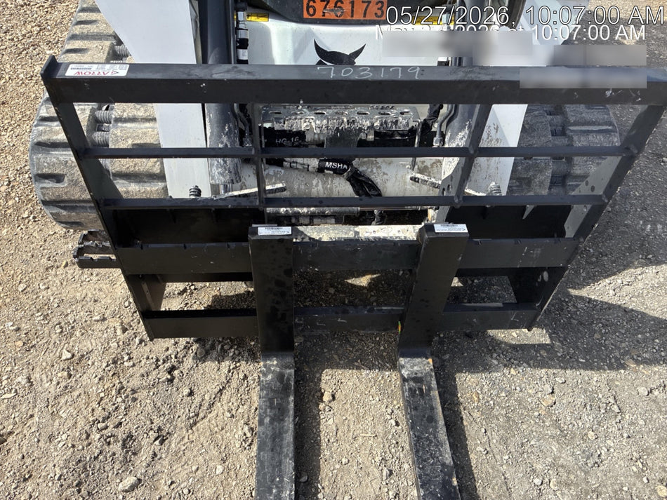 2025 ARROW MATERIAL HANDLING 48" Pallet Forks - Arrow