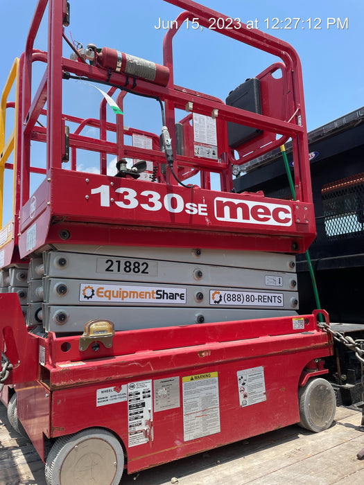 2019 MEC 1330SE MEC 1330SE w/ES Track Hardware, Full Extended 2 Year Warranty
