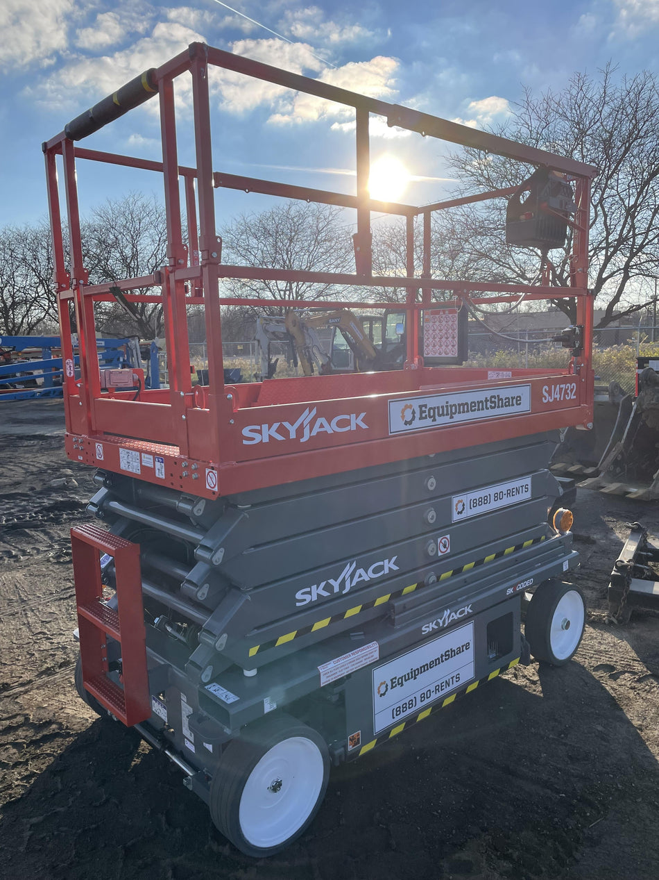 2023 SKYJACK SJ4732