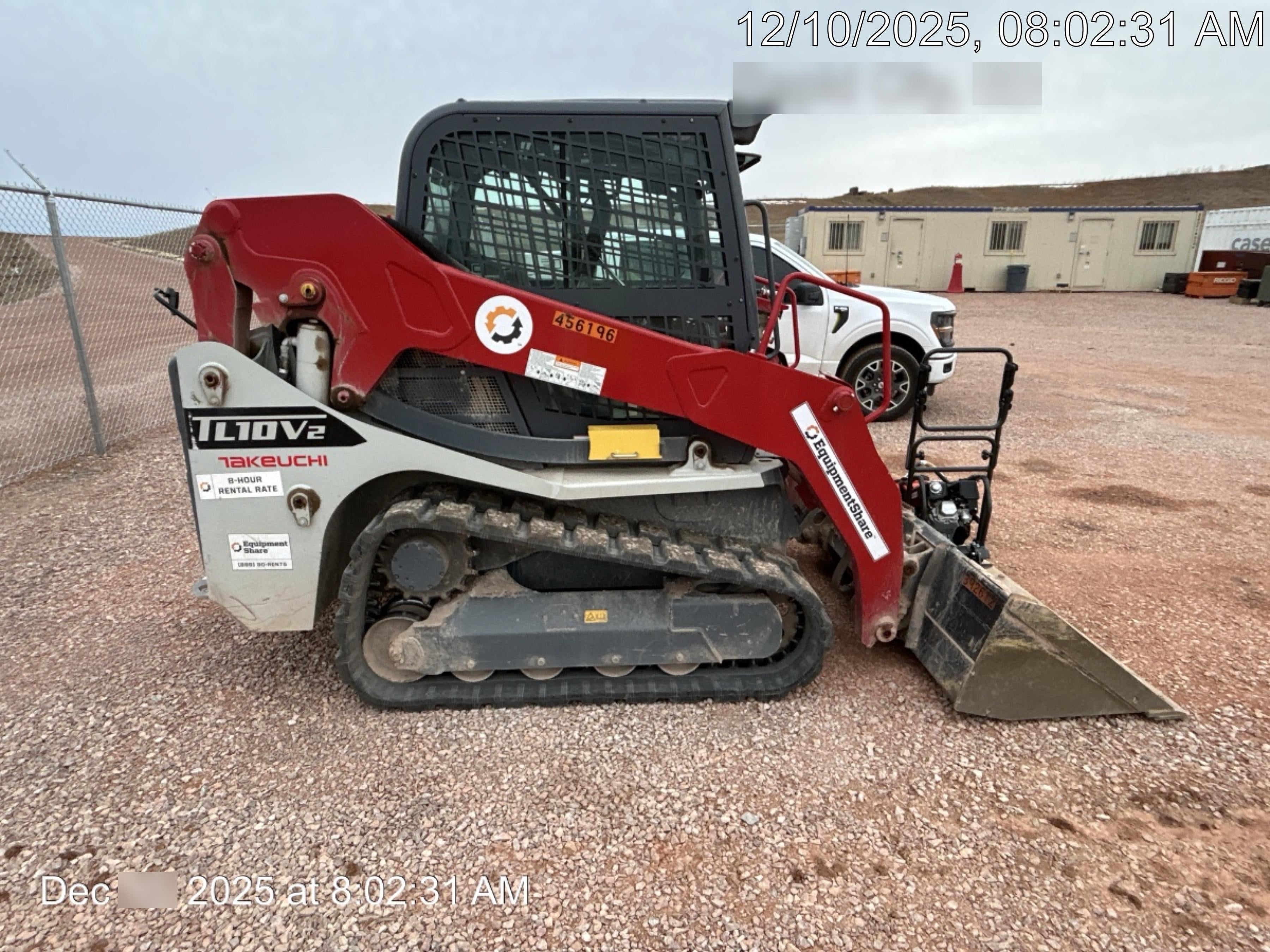 2024 TAKEUCHI TL10V2-CR