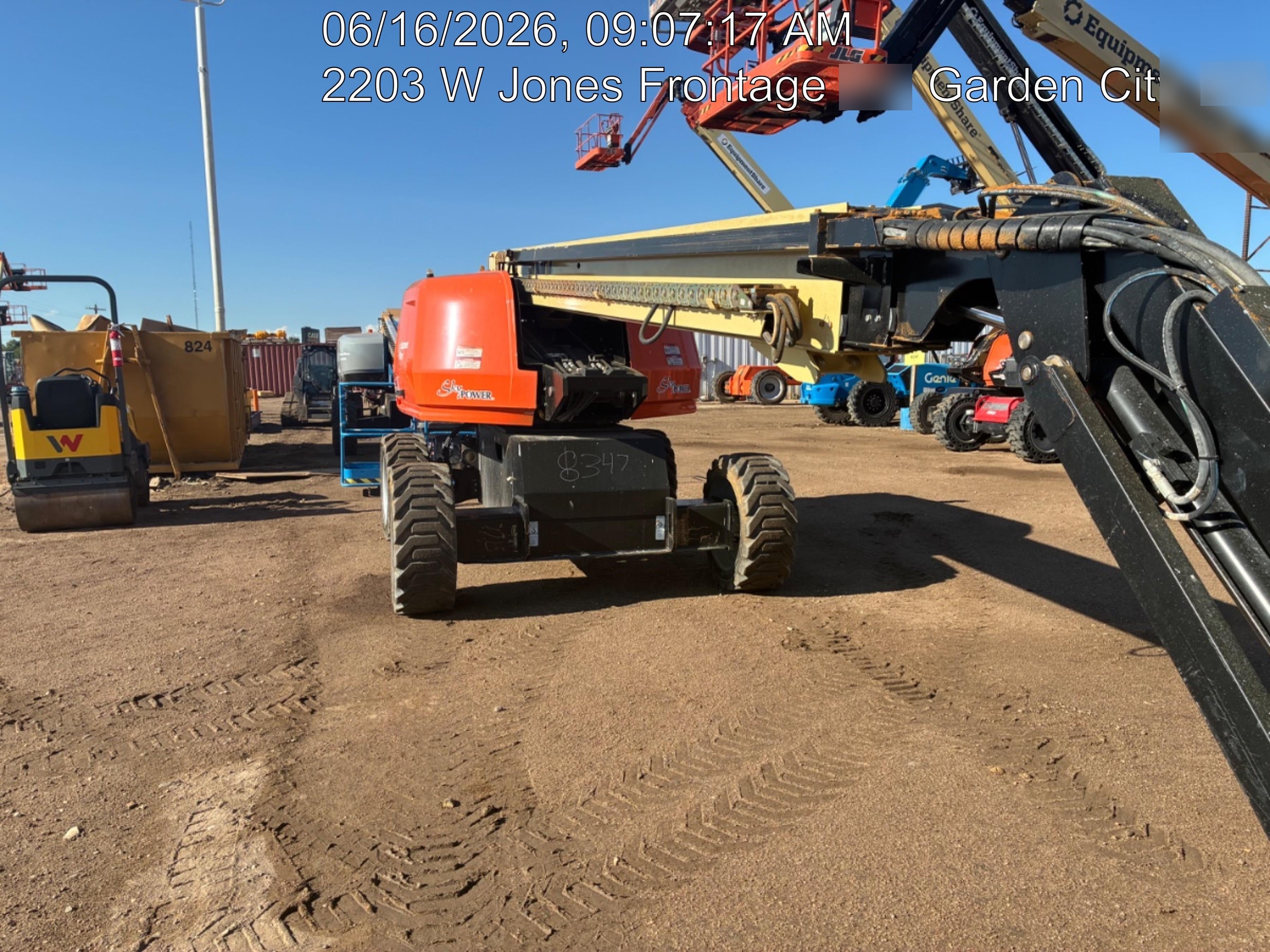 2024 JLG 660SJ