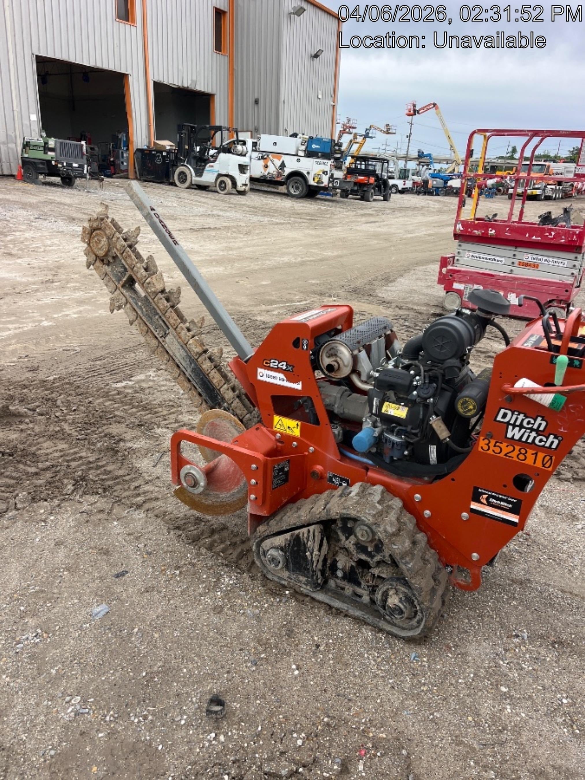 2023 DITCH WITCH C24XA