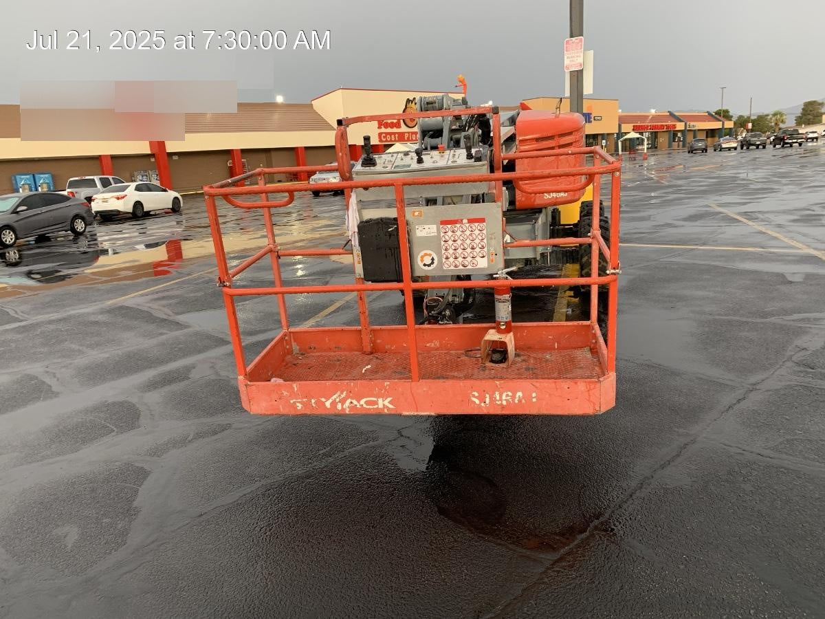 2017 SKYJACK SJ46 AJ