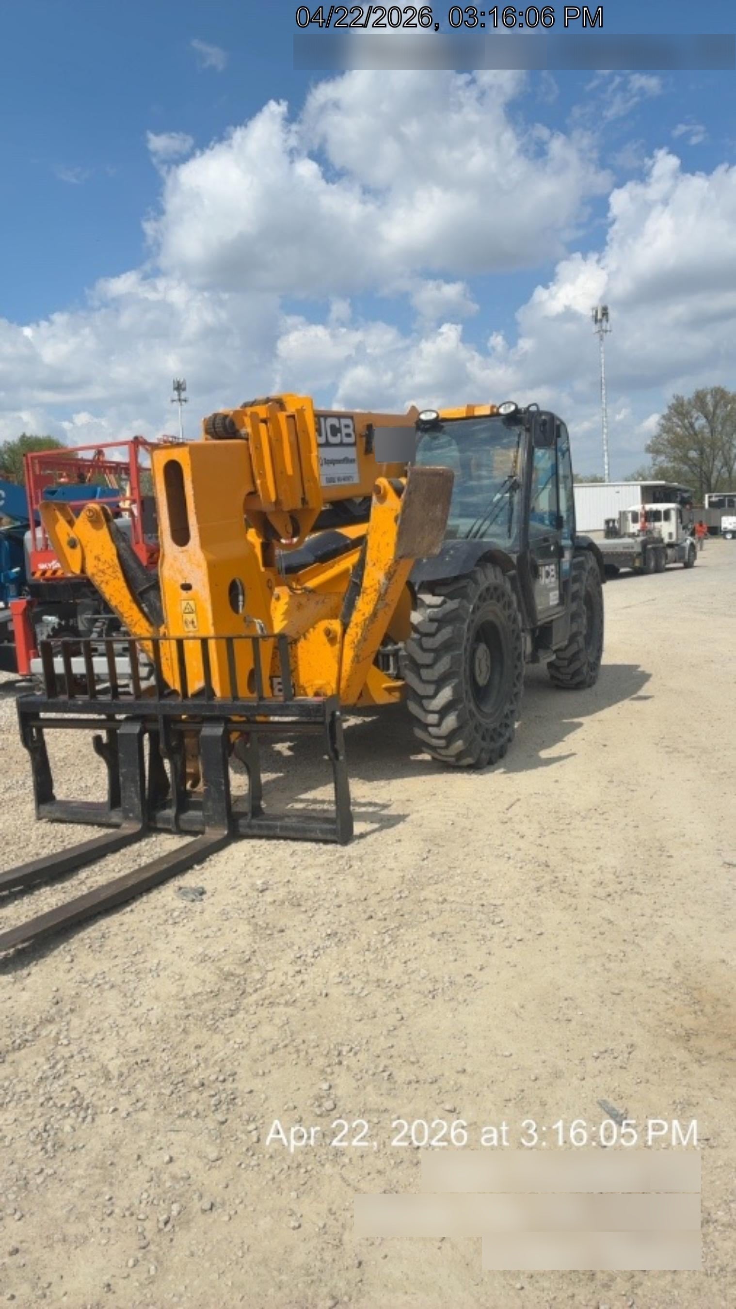 2023 JCB 512-56