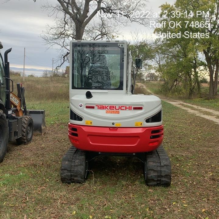 2022 TAKEUCHI TB250-2CR