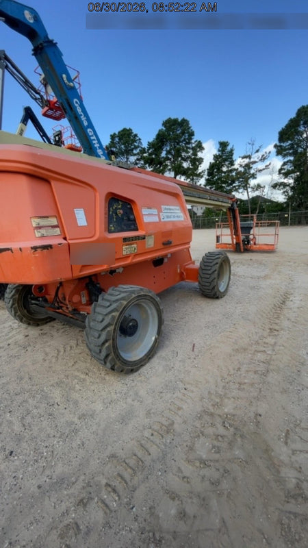 2019 JLG 660SJ