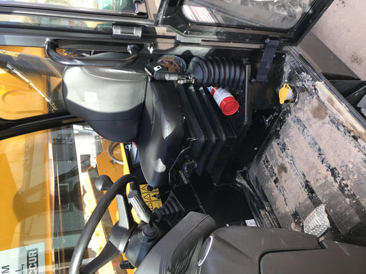 2019 JCB 509-42 Cab/Heat/Air, 74 HP, Solid Tires, STD Worklight, Beacon, Aux Hydraulics, Lifting Eye, Back up Alarm w/66" Carriage/60" Forks