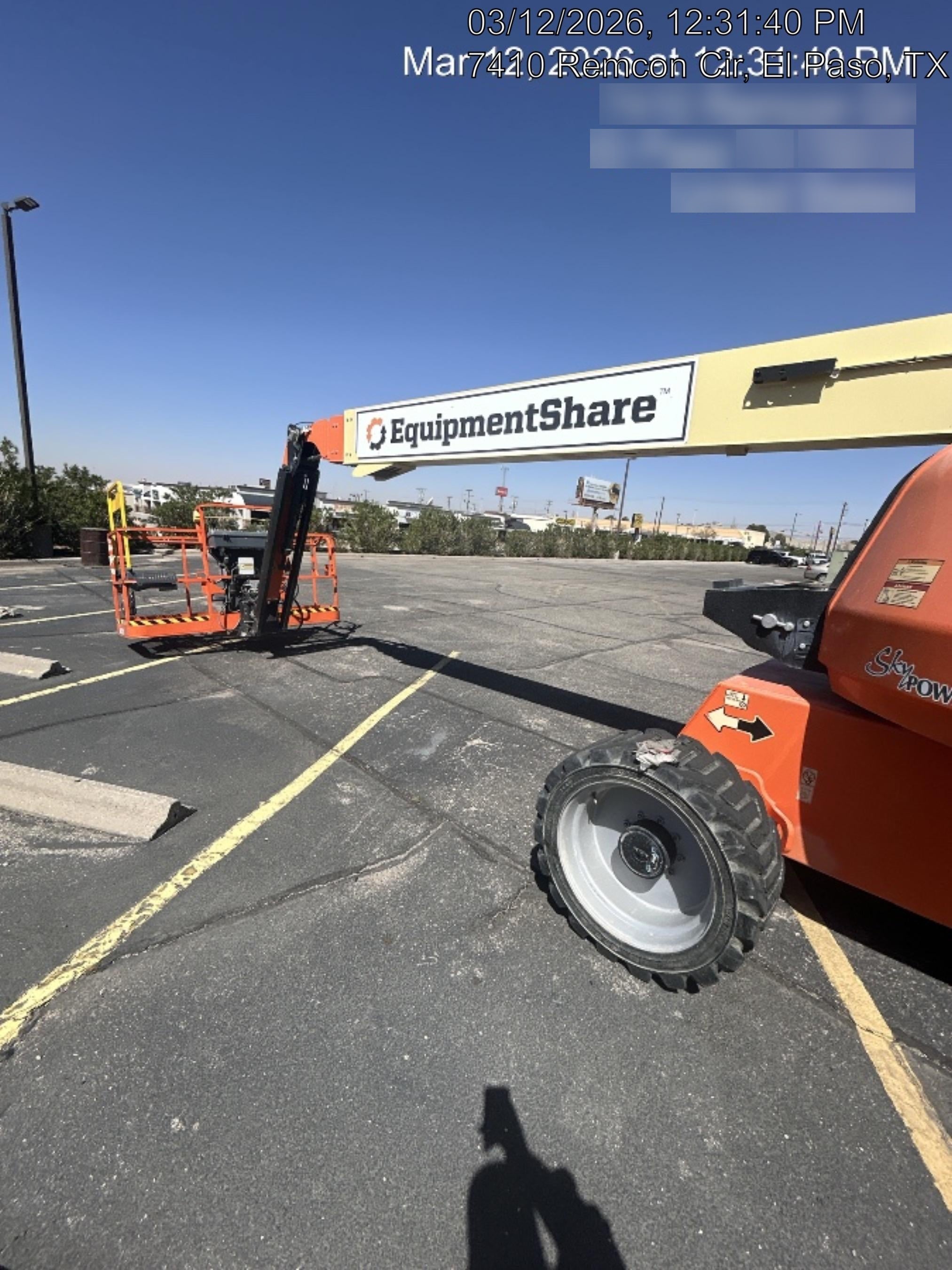 2021 JLG 660SJ