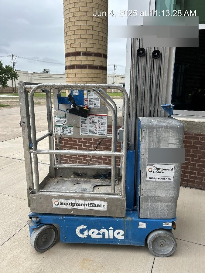 2019 GENIE GR-20