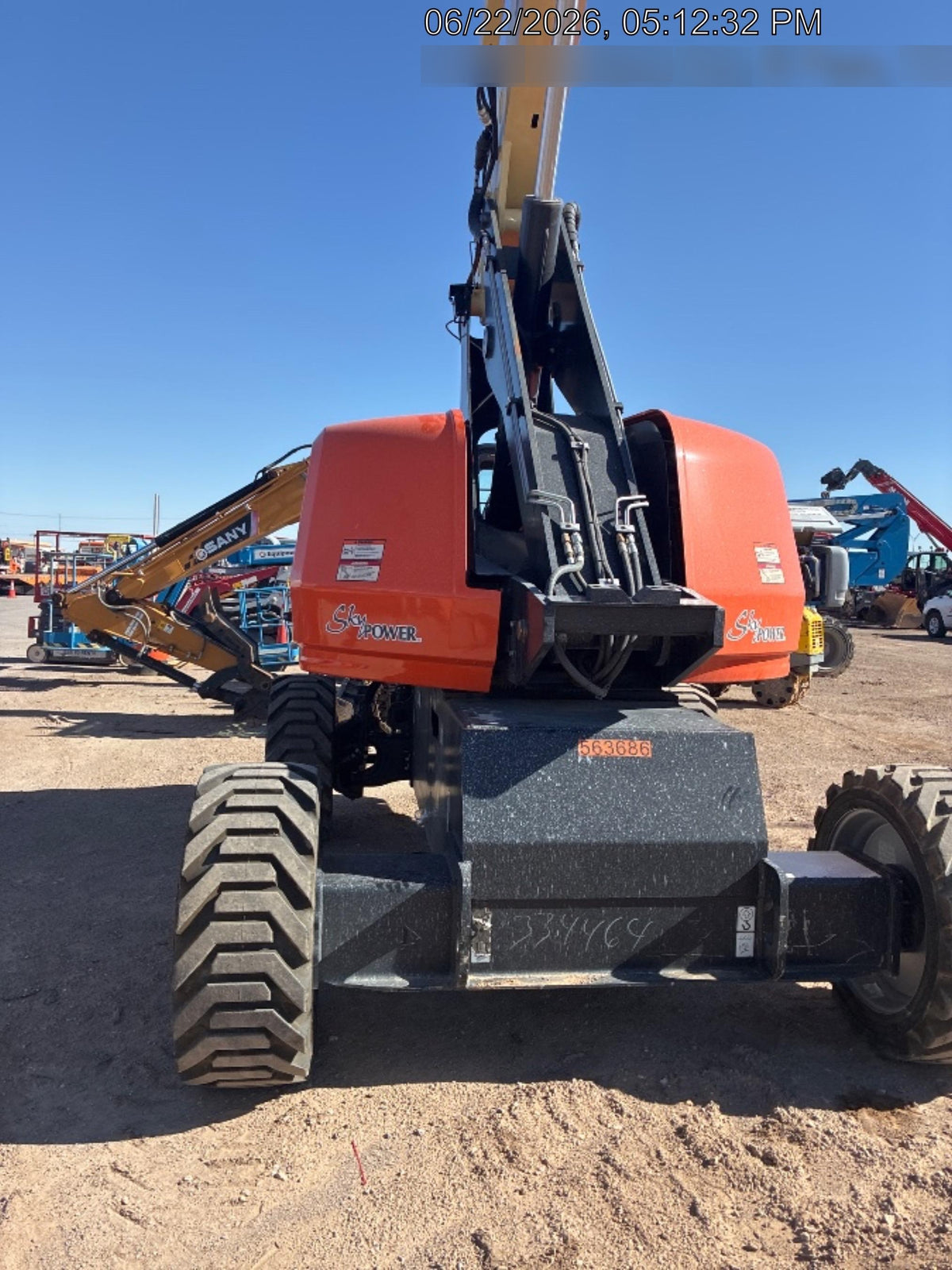 2025 JLG 660SJ