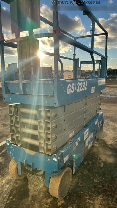 2019 Genie GS-3232 Standard Options