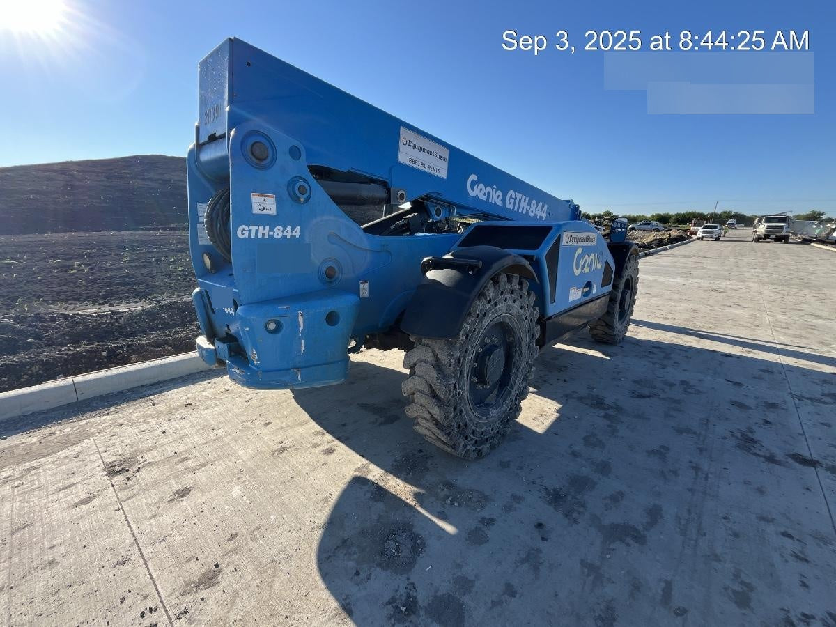 2018 Genie GTH-844 Genie GTH-844 w/Open ROPS, Solid Tires, beacon/work lights, 60" carriage/forks