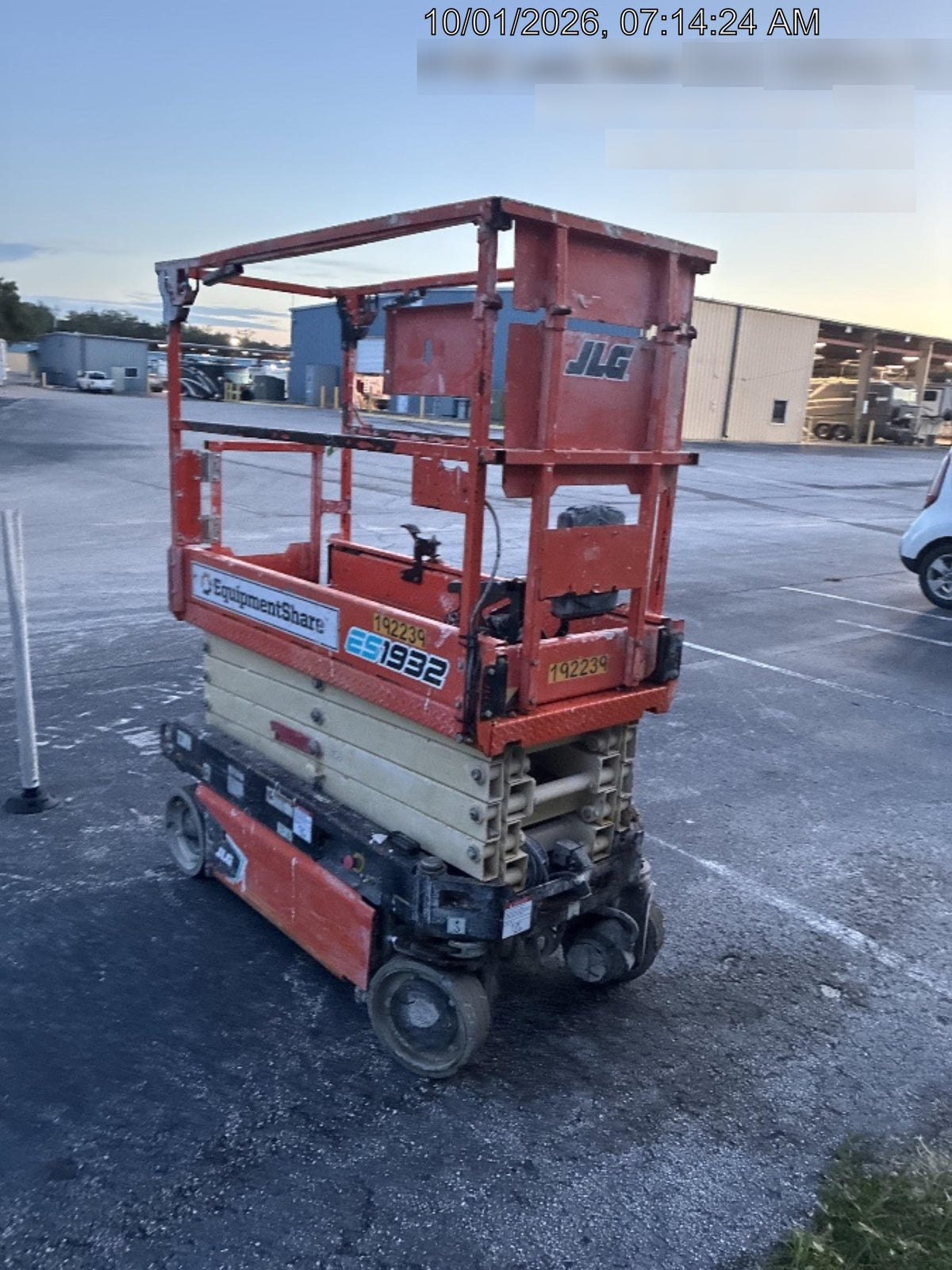 2021 JLG ES1932